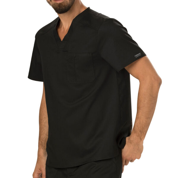 WW690 | WW Revolution Men's Black Tuckable V-Neck Top